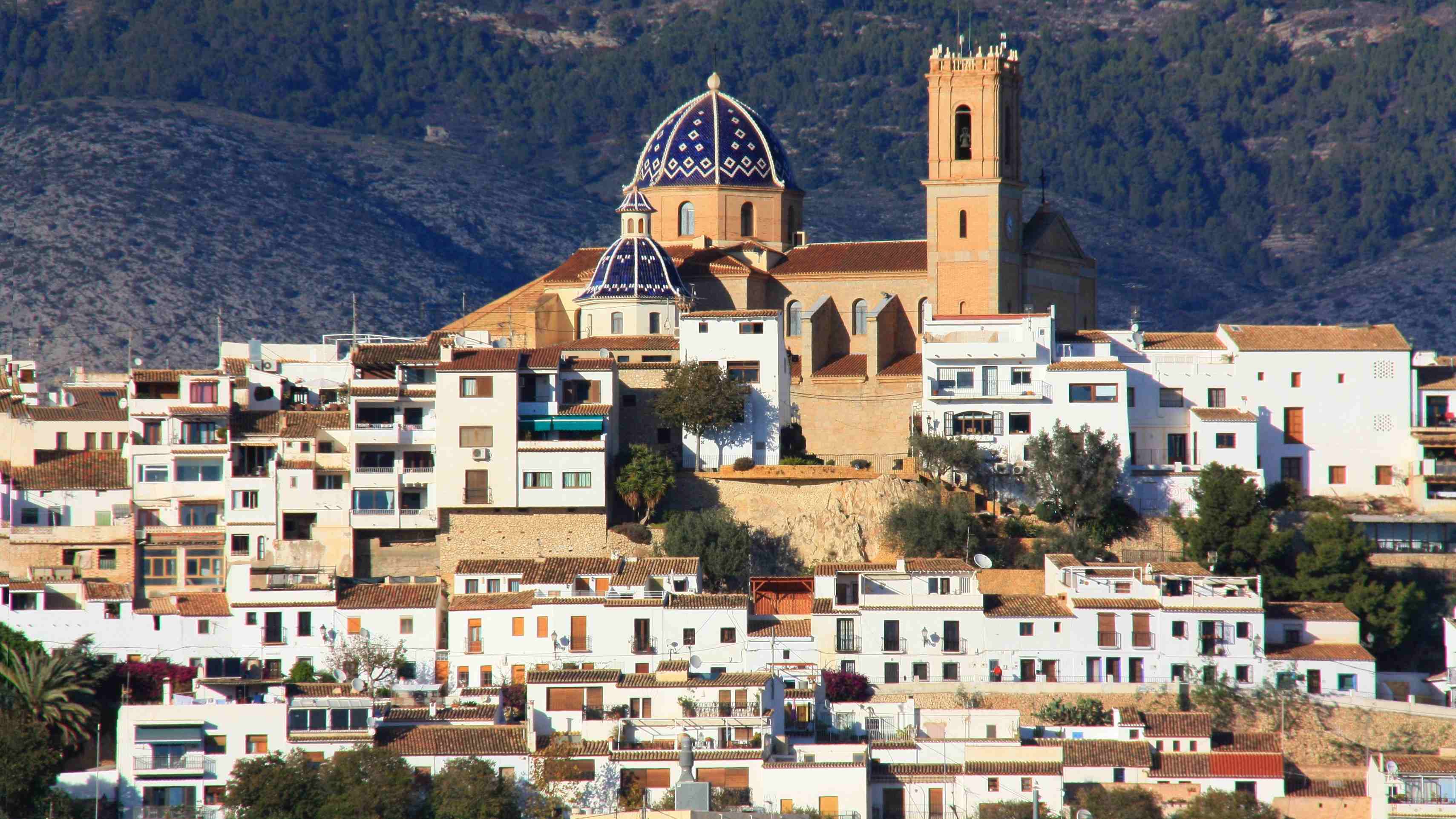 pueblos-bonitos-españa-semana-santa